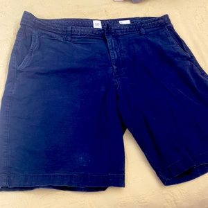GAP - Men’s casual shorts